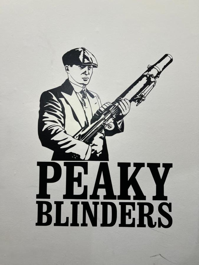 Peaky Blinders Apartment 5 Min Walk To Blackpool Tower Sleeps Up To 14 エクステリア 写真